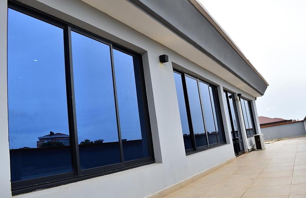 Residence L'Ecrin Yaounde Exterior photo
